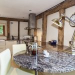 Cowshot Manor barn-kitchen area