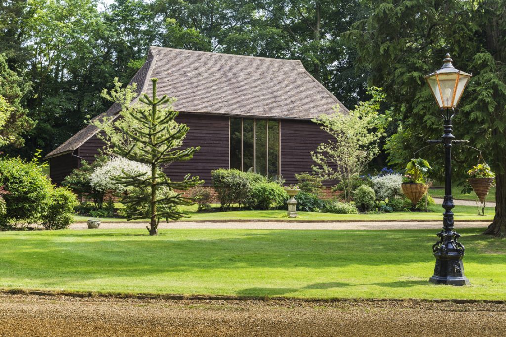 Cowshot Manor barn-outside view and gardens